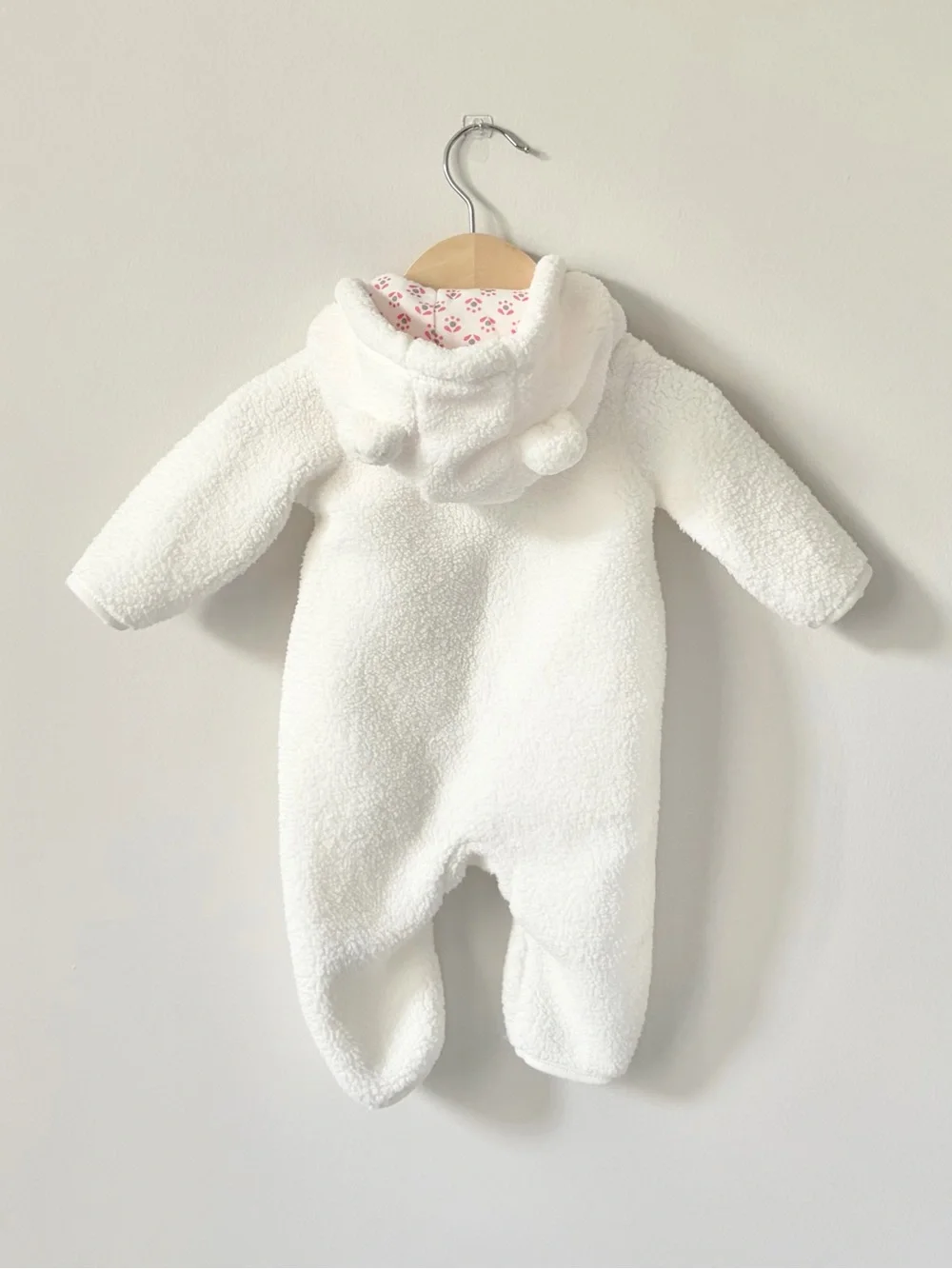 Carter’s White Baby Bear Bunting Size 3 Months